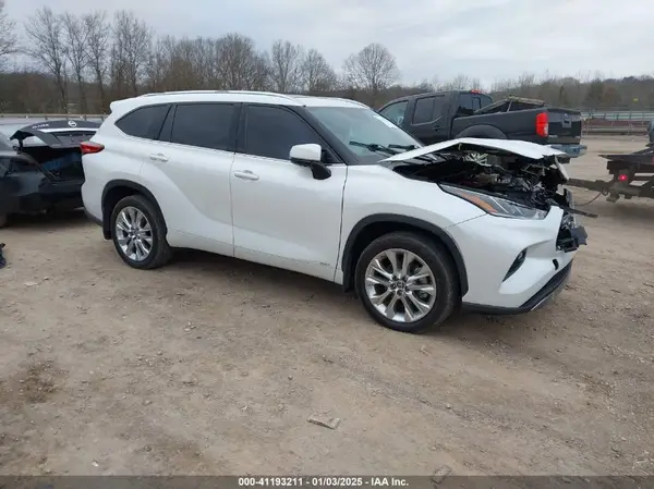 5TDEBRCH9NS076729 2022 TOYOTA HIGHLANDER - Image 1