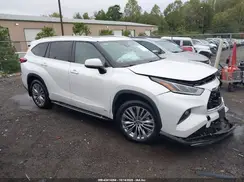 5TDEBRCH9NS077668 2022 TOYOTA HIGHLANDER