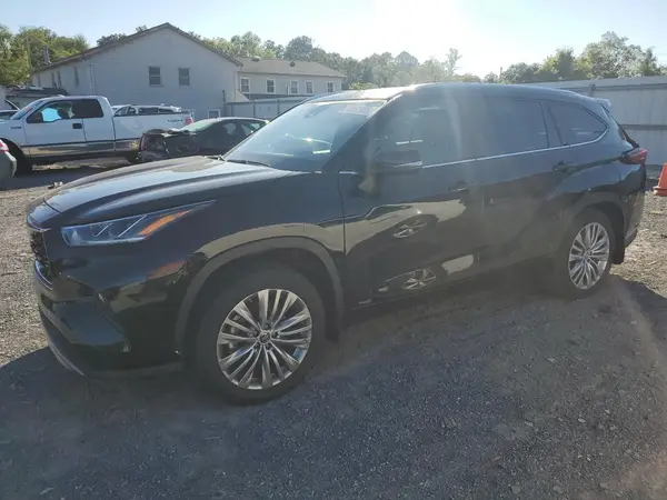 5TDEBRCH9NS084863 2022 TOYOTA HIGHLANDER - Image 1