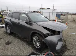 5TDEBRCH9NS084930 2022 TOYOTA HIGHLANDER