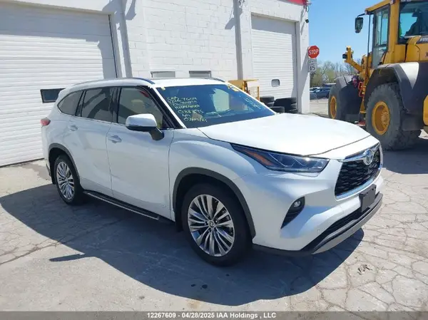 5TDEBRCH9NS088895 2022 TOYOTA HIGHLANDER - Image 1