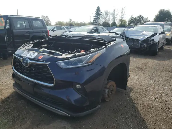 5TDEBRCH9PS115628 2023 TOYOTA HIGHLANDER - Image 1