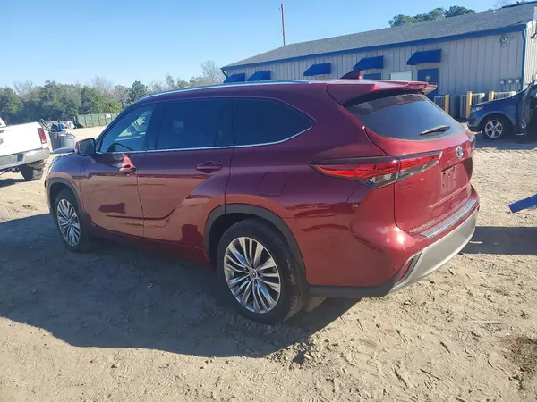 5TDEBRCH9PS118853 2023 TOYOTA HIGHLANDER - Image 2