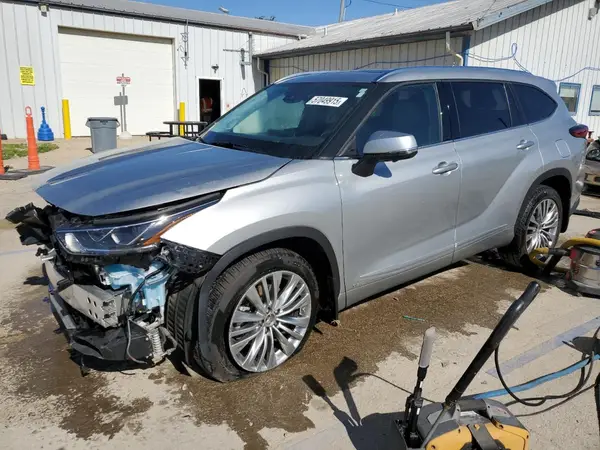 5TDEBRCH9PS123745 2023 TOYOTA HIGHLANDER - Image 1