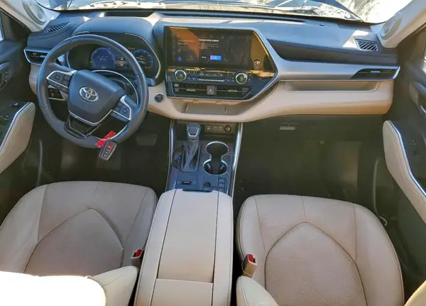 5TDEBRCH9PS131814 2023 TOYOTA HIGHLANDER - Image 8