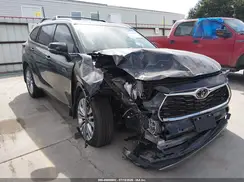 5TDEBRCH9TS721232 2026 TOYOTA HIGHLANDER