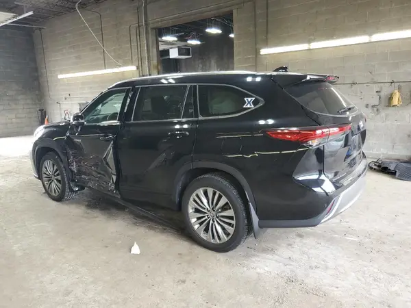 5TDEBRCHXLS003642 2020 TOYOTA HIGHLANDER - Image 2