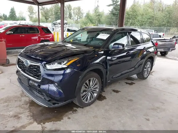 5TDEBRCHXLS010851 2020 TOYOTA HIGHLANDER - Image 2