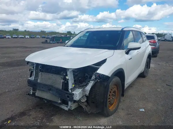 5TDEBRCHXLS012664 2020 TOYOTA HIGHLANDER - Image 2