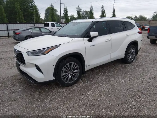5TDEBRCHXMS019339 2021 TOYOTA HIGHLANDER - Image 2