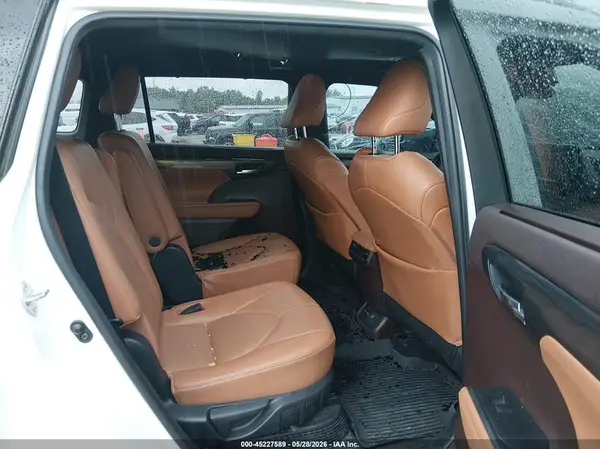 5TDEBRCHXMS019339 2021 TOYOTA HIGHLANDER - Image 8