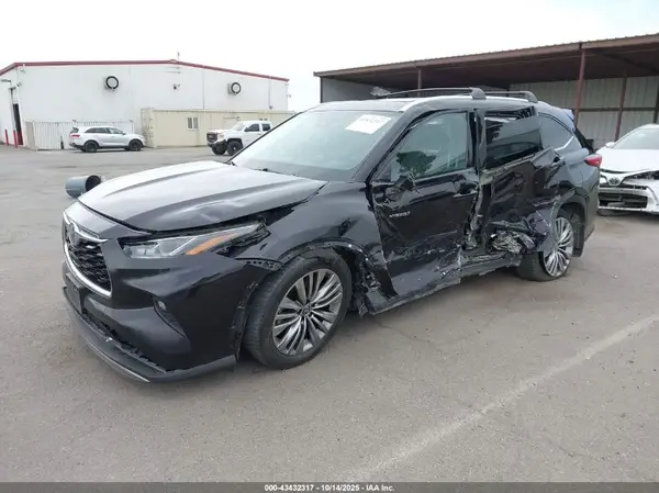 5TDEBRCHXMS026372 2021 TOYOTA HIGHLANDER - Image 2
