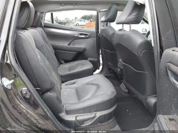 5TDEBRCHXMS026372 2021 TOYOTA HIGHLANDER - Image 8