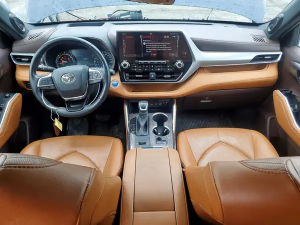 5TDEBRCHXMS031975 2021 TOYOTA HIGHLANDER - Image 8
