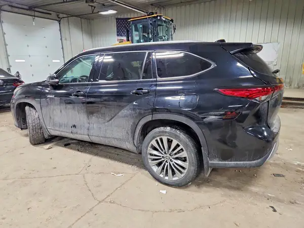 5TDEBRCHXMS039154 2021 TOYOTA HIGHLANDER - Image 2