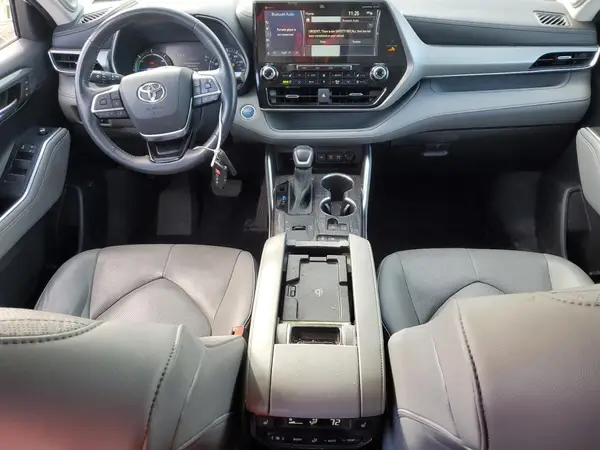 5TDEBRCHXMS039705 2021 TOYOTA HIGHLANDER - Image 8
