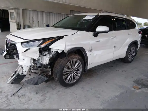 5TDEBRCHXMS051403 2021 TOYOTA HIGHLANDER - Image 2