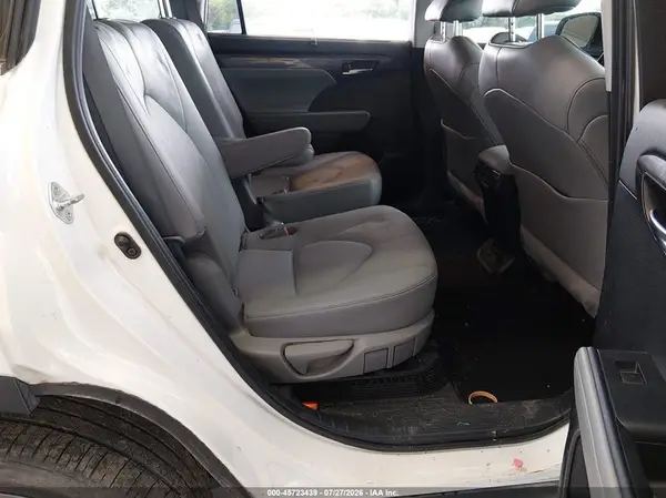 5TDEBRCHXMS051403 2021 TOYOTA HIGHLANDER - Image 8