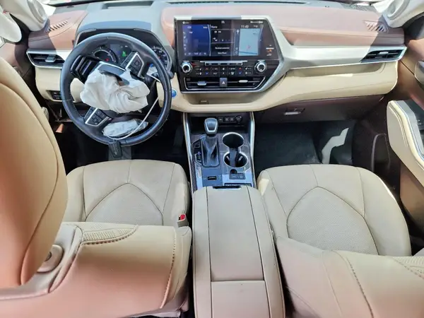 5TDEBRCHXMS053085 2021 TOYOTA HIGHLANDER - Image 8
