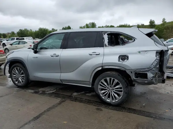 5TDEBRCHXMS056794 2021 TOYOTA HIGHLANDER - Image 2