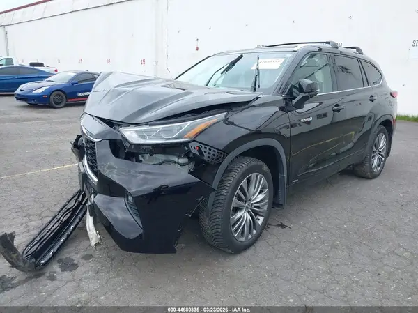5TDEBRCHXMS064331 2021 TOYOTA HIGHLANDER - Image 2