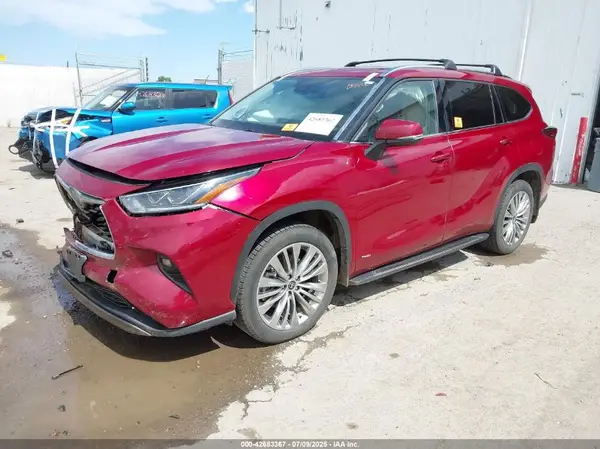 5TDEBRCHXNS083981 2022 TOYOTA HIGHLANDER - Image 2