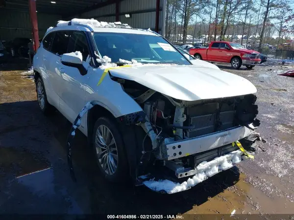 5TDEBRCHXNS092020 2022 TOYOTA HIGHLANDER - Image 1