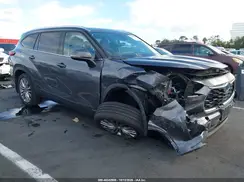 5TDEBRCHXPS117789 2023 TOYOTA HIGHLANDER