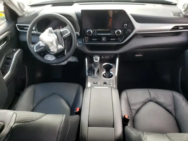 5TDEBRCHXSS669625 2025 TOYOTA HIGHLANDER - Image 8