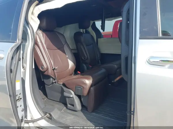 5TDERKEC0NS113154 2022 TOYOTA SIENNA - Image 8