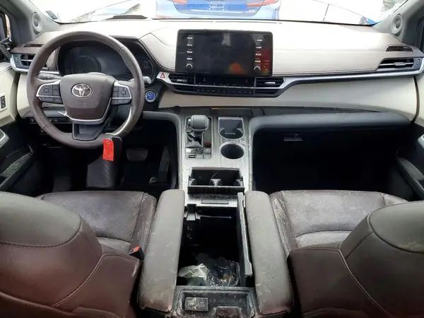 5TDERKEC0PS176600 2023 TOYOTA SIENNA - Image 8