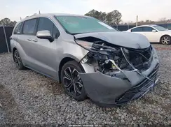 5TDERKEC0SS283560 2025 TOYOTA SIENNA