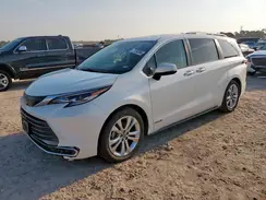 5TDERKEC1MS017502 2021 TOYOTA SIENNA