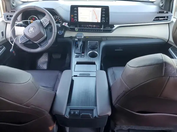 5TDERKEC1RS192727 2024 TOYOTA SIENNA - Image 8