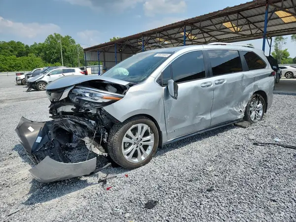5TDERKEC3MS025889 2021 TOYOTA SIENNA - Image 1