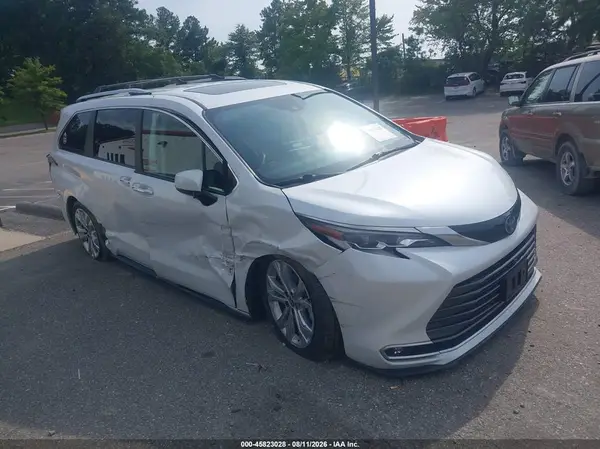 5TDERKEC3NS093577 2022 TOYOTA SIENNA - Image 1