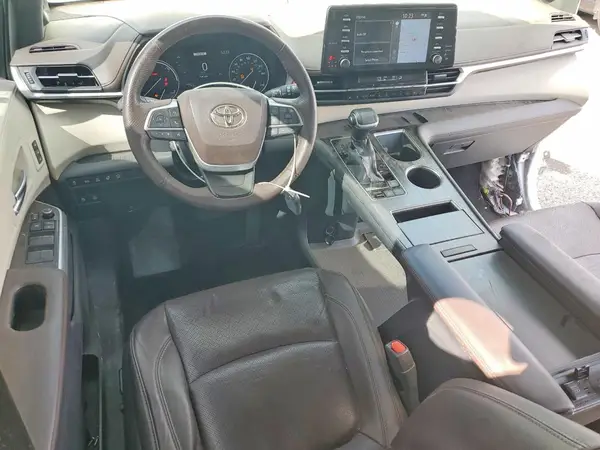 5TDERKEC4MS049537 2021 TOYOTA SIENNA - Image 8