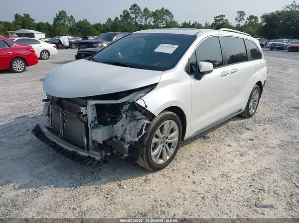 5TDERKEC4NS085598 2022 TOYOTA SIENNA - Image 2