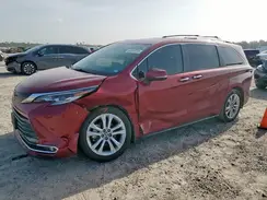 5TDERKEC4NS092017 2022 TOYOTA SIENNA