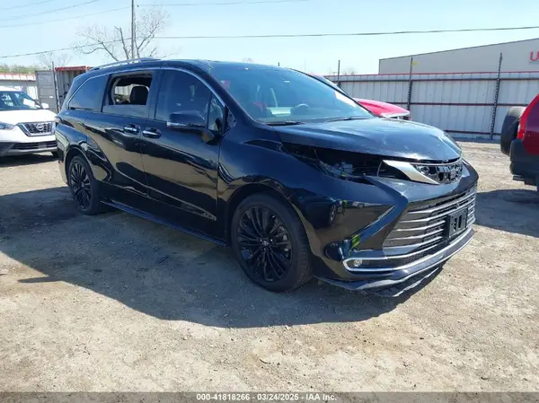 5TDERKEC4NS096097 2022 TOYOTA SIENNA - Image 1