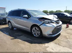 5TDERKEC5MS067657 2021 TOYOTA SIENNA