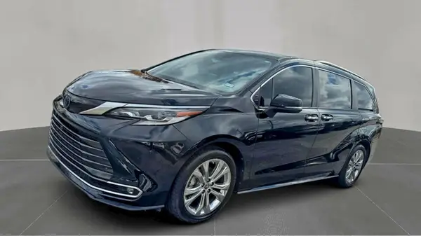 5TDERKEC5NS111495 2022 TOYOTA SIENNA - Image 2