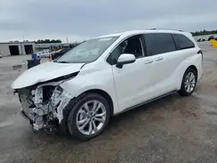 5TDERKEC5RS184467 2024 TOYOTA SIENNA