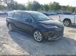 5TDERKEC5RS208637 2024 TOYOTA SIENNA