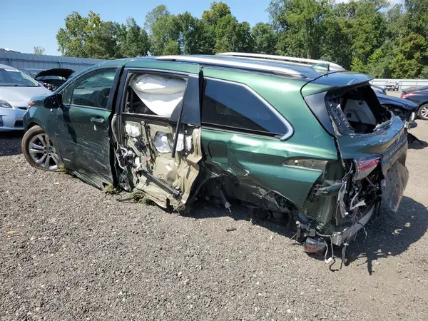 5TDERKEC6MS057963 2021 TOYOTA SIENNA - Image 2