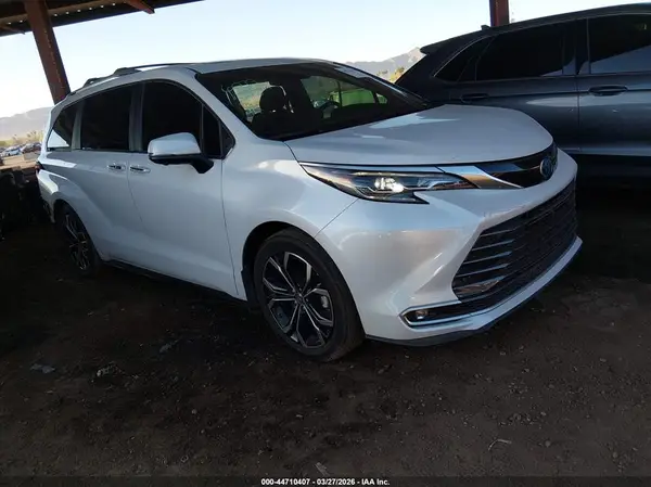 5TDERKEC6SS256282 2025 TOYOTA SIENNA - Image 1