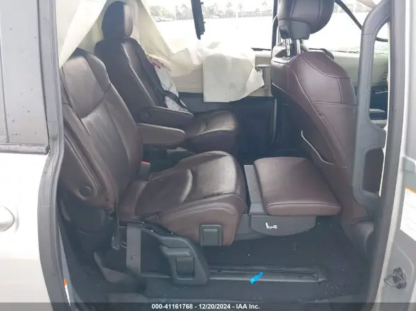 5TDERKEC8NS089685 2022 TOYOTA SIENNA - Image 8