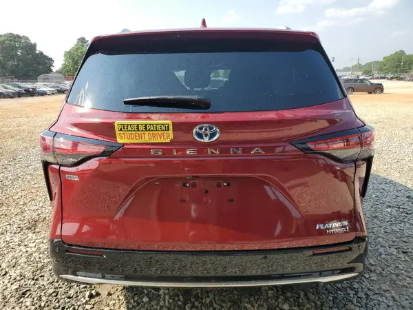 2023 TOYOTA SIENNA auction photo 6