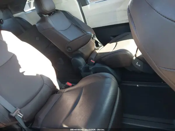 5TDERKEC8PS170771 2023 TOYOTA SIENNA - Image 8