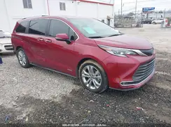 5TDERKEC9MS027243 2021 TOYOTA SIENNA